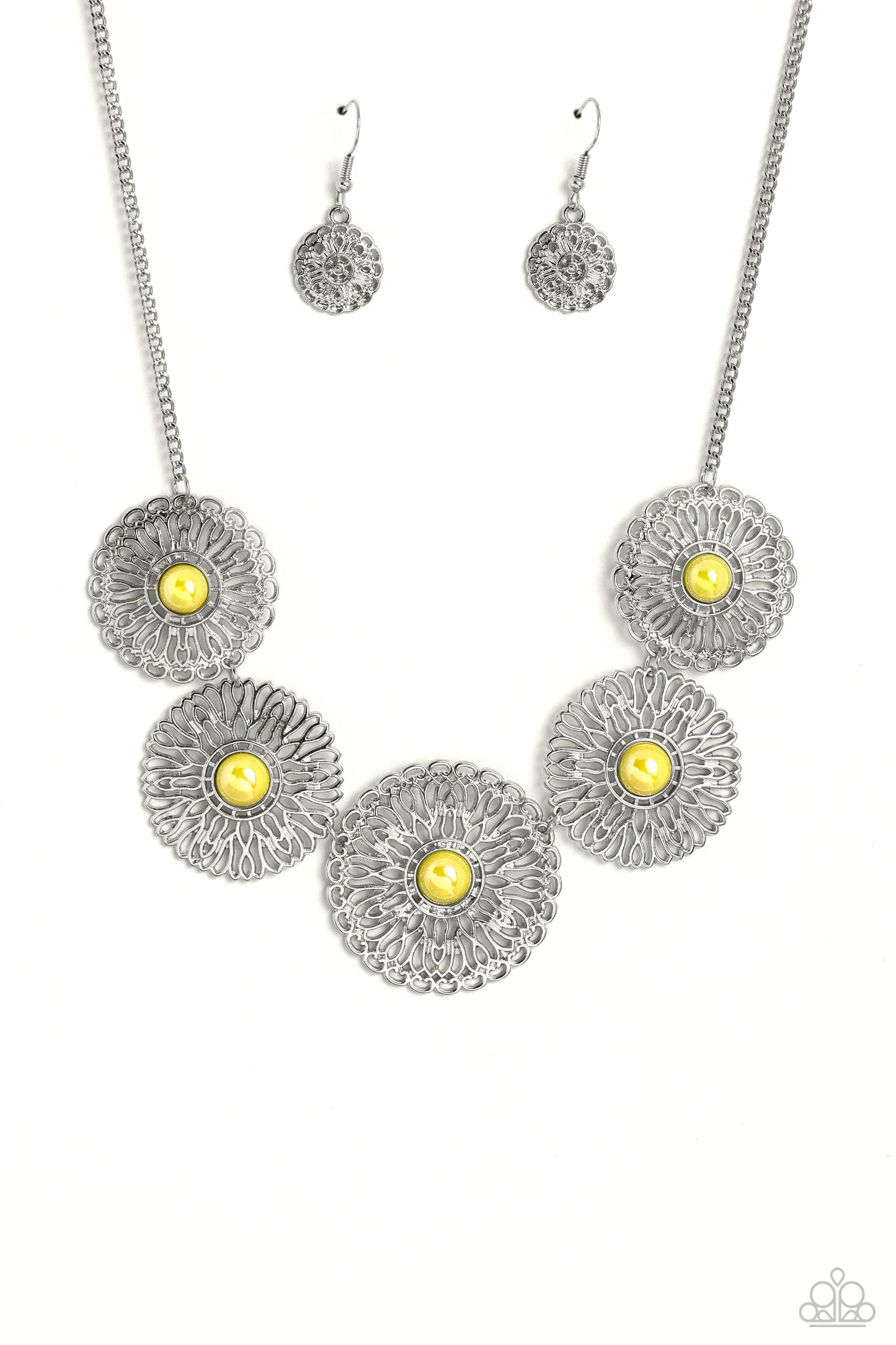 Necklace ~ Chrysanthemum Craze Yellow