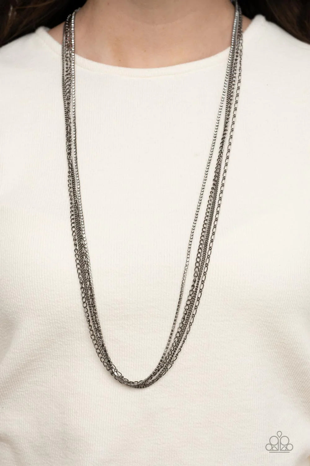 Necklace ~ Undauntingly Urban Black