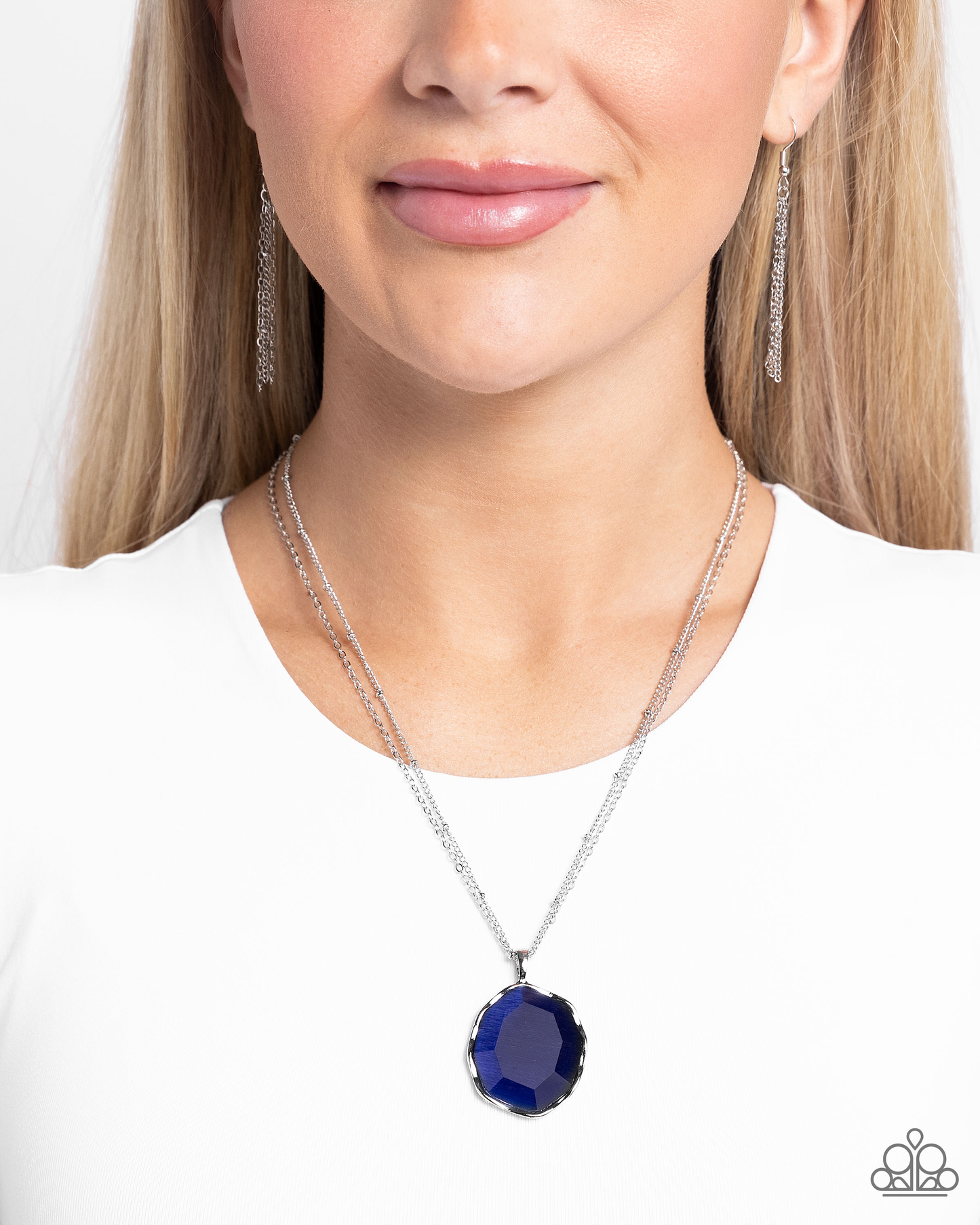 Necklace ~ Showstopping Season Blue