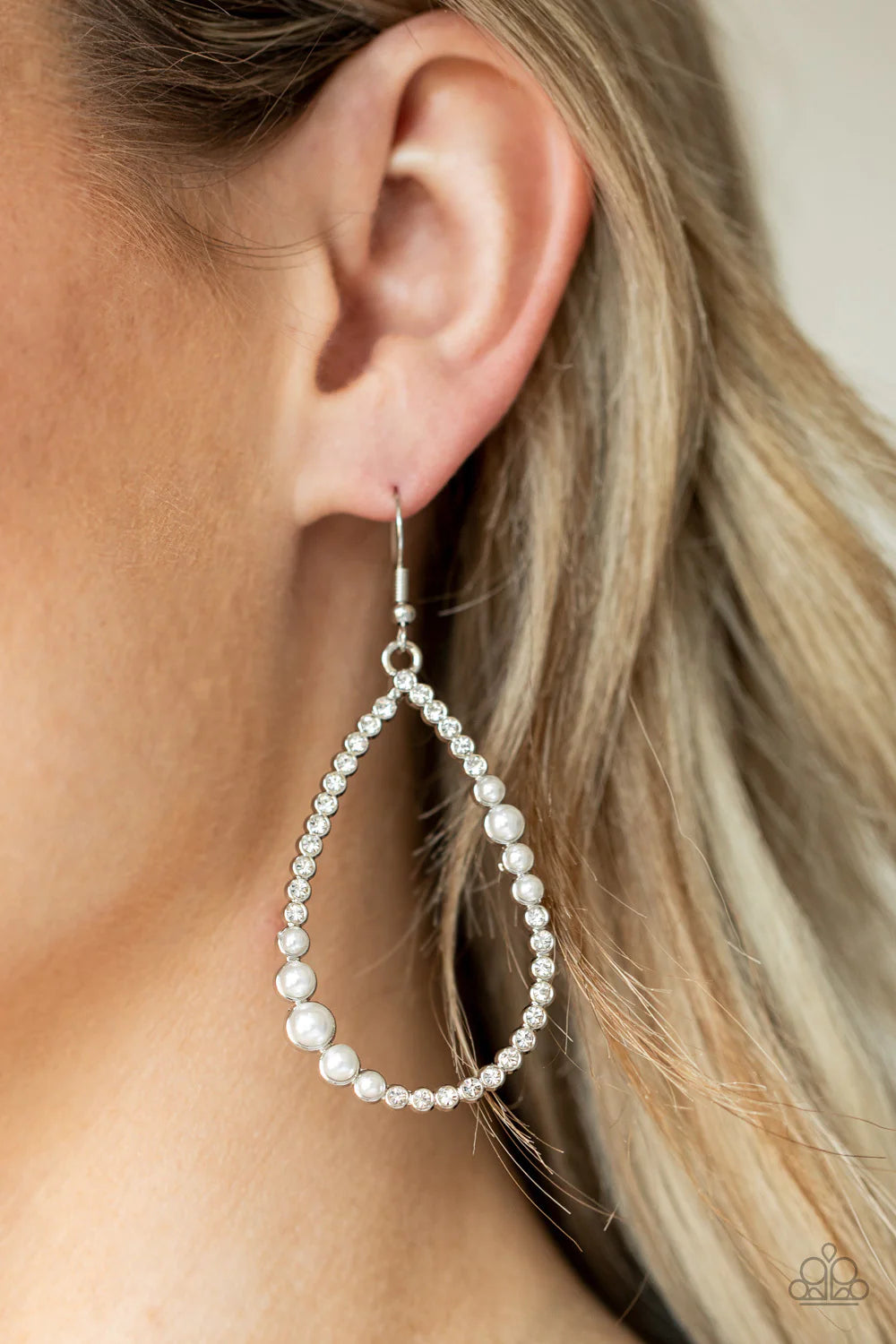 Earrings ~ Say No More! - White