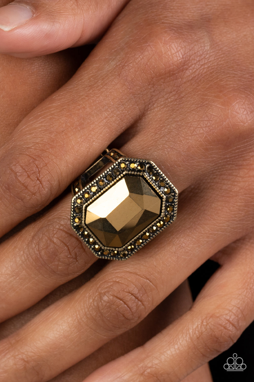 Rings ~ A Royal Welcome - Brass Aurum Gem